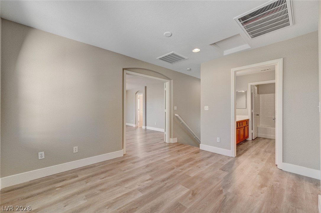 10157 Vickers Street Property Photo 20