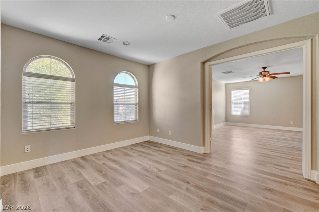 10157 Vickers Street Property Photo 22