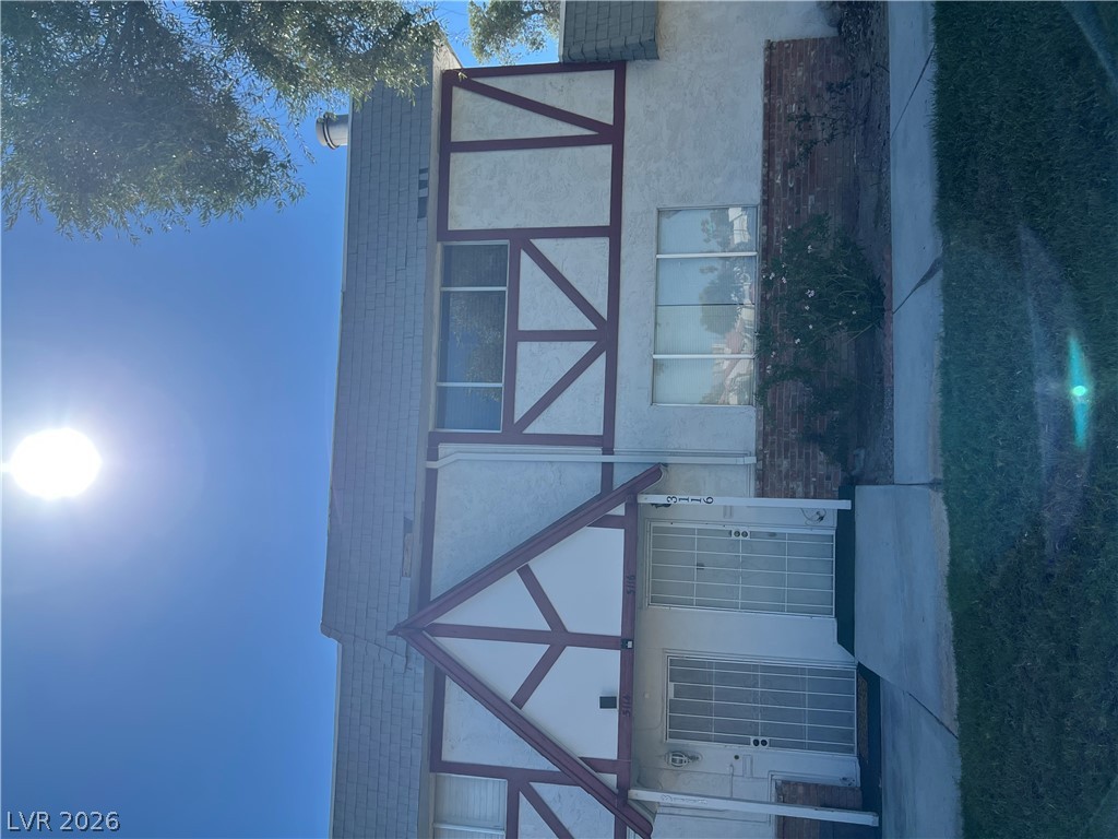 3116 South Pecos Road Property Photo 1