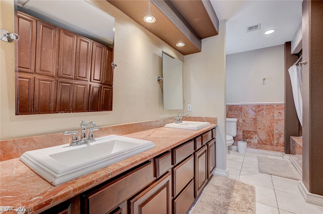 3880 Leisure Lane Property Photo 12