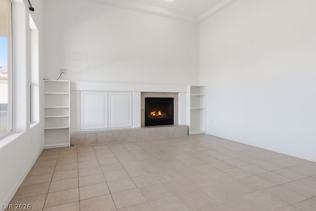 9820 Folsom Drive Property Photo 6