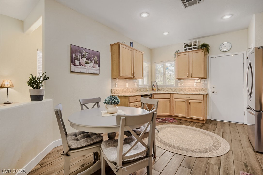 2412 Garganey Avenue Property Photo 11
