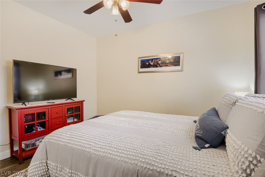 2412 Garganey Avenue Property Photo 21