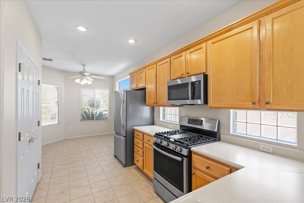 2171 Tiger Links Drive Property Photo 2