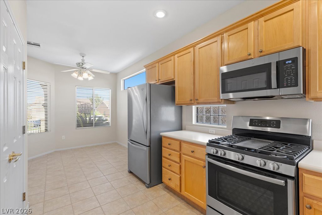 2171 Tiger Links Drive Property Photo 3