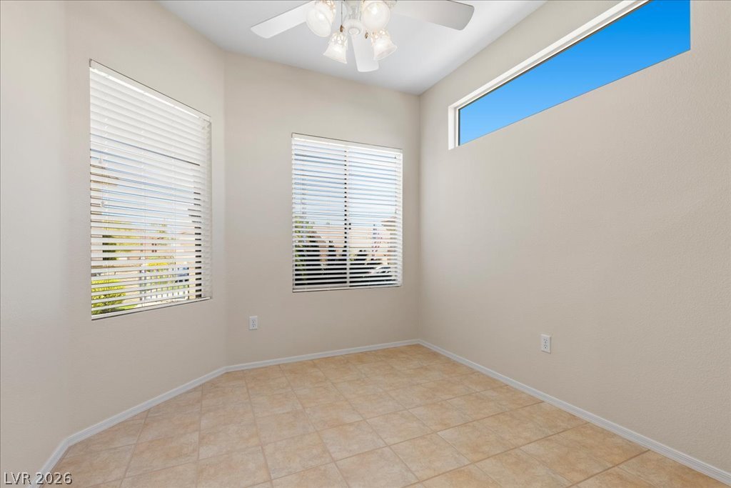 2171 Tiger Links Drive Property Photo 4