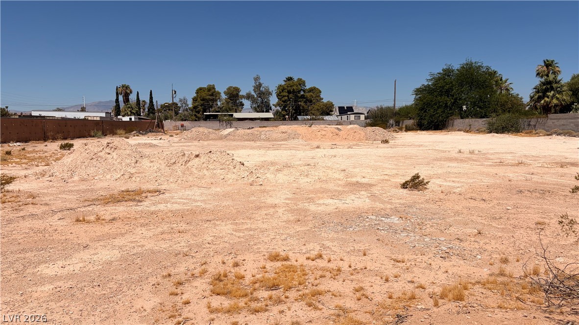 8811 Rancho Destino Road Property Photo 3