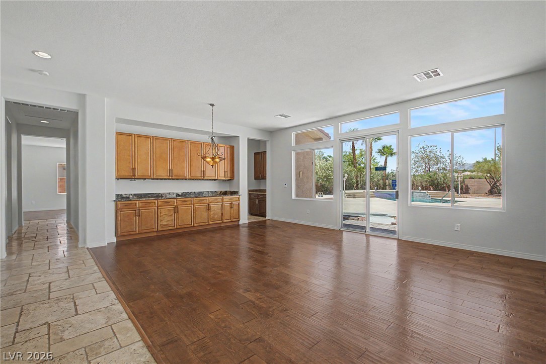 7112 Via Campanile Avenue Property Photo 8