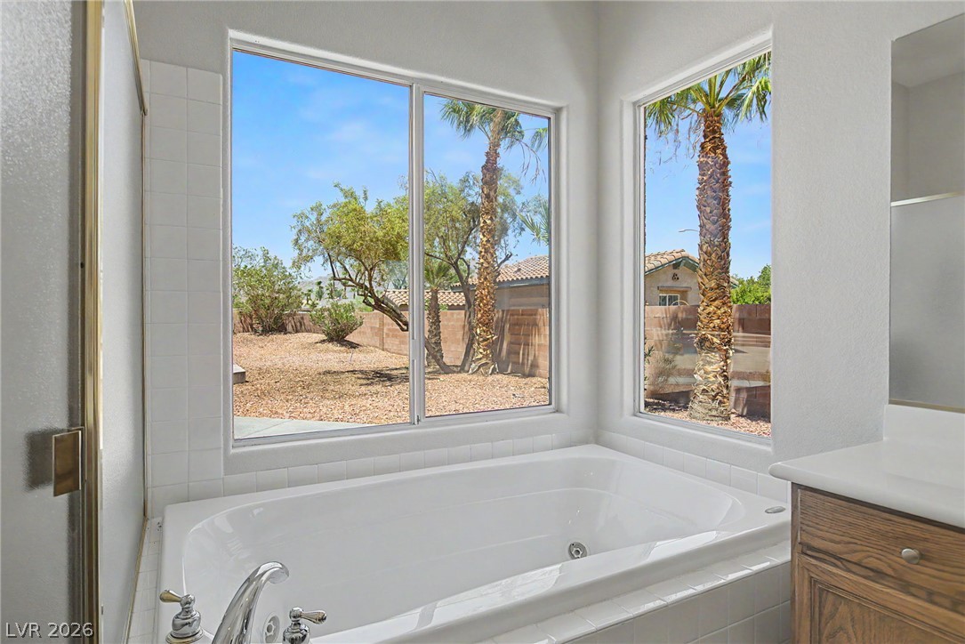 7112 Via Campanile Avenue Property Photo 43
