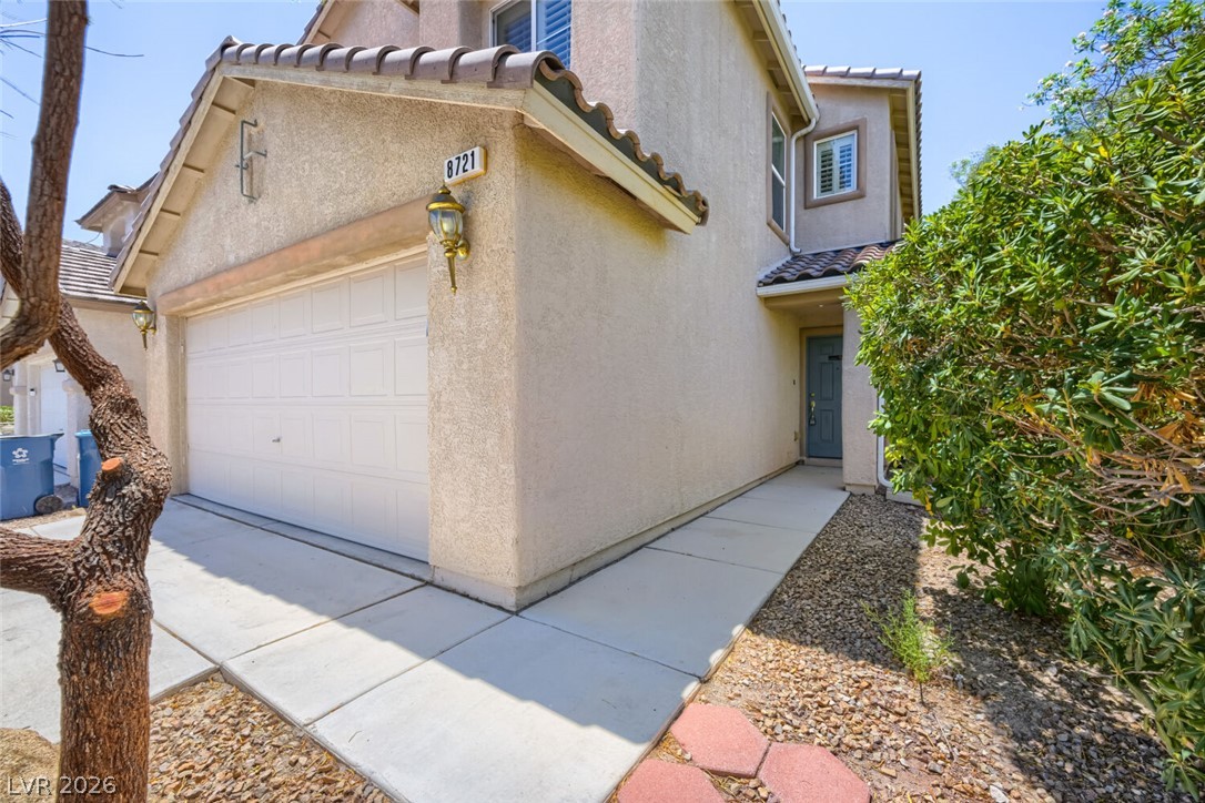 8721 Palomino Ranch Street Property Photo 2