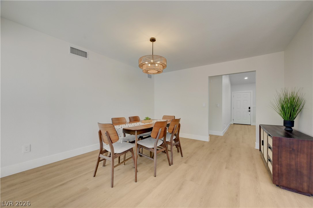 3131 White Rose Way Property Photo 36