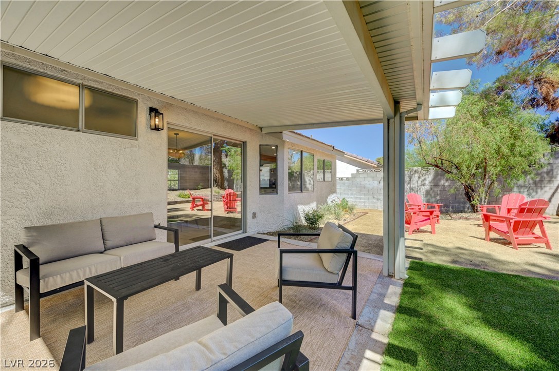3131 White Rose Way Property Photo 63