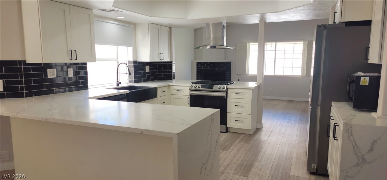 8016 Shorecrest Drive Property Photo 18