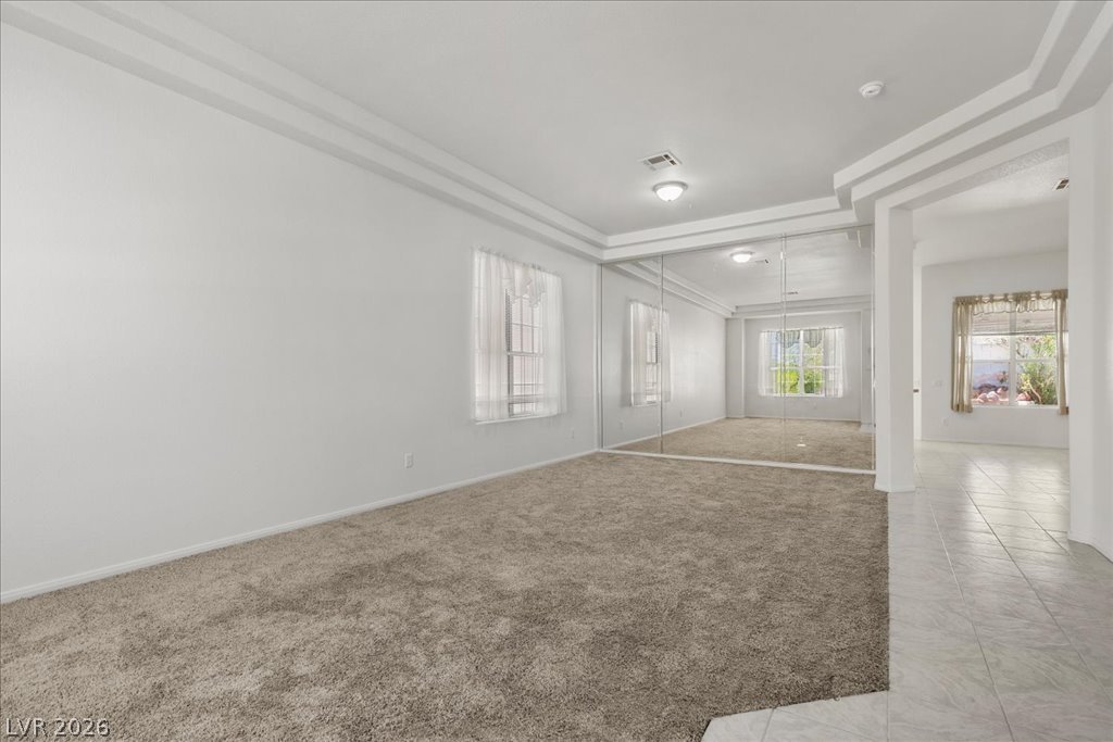 8633 Crest Hill Avenue Property Photo 4