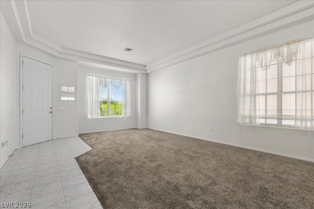 8633 Crest Hill Avenue Property Photo 5