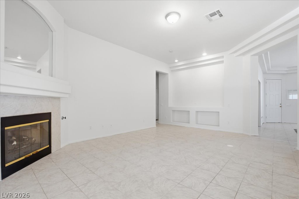 8633 Crest Hill Avenue Property Photo 10