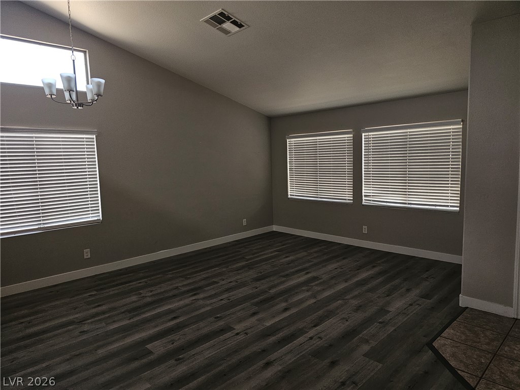1418 Reebok Terrace Property Photo 24