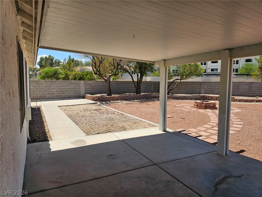 1418 Reebok Terrace Property Photo 31