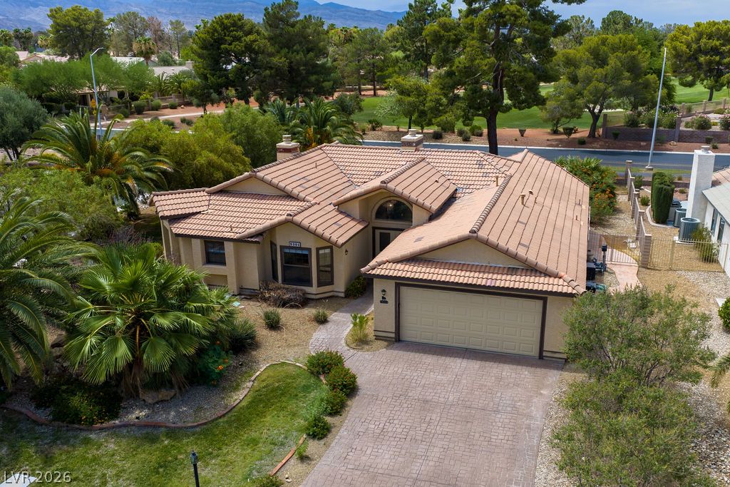 5301 Braemar Drive Property Photo 1