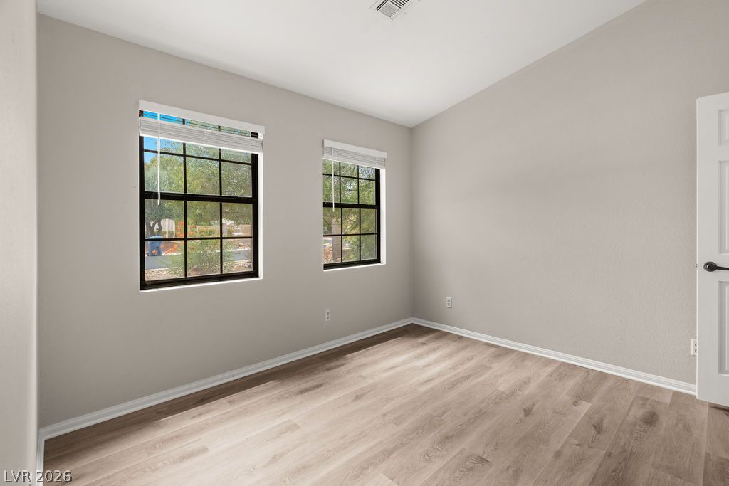 5301 Braemar Drive Property Photo 39