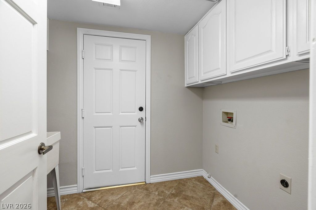 5301 Braemar Drive Property Photo 41