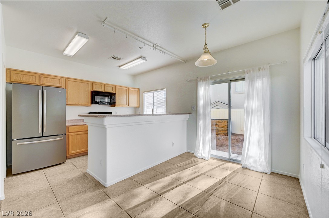 3065 Gary Cooper Street 102 Property Photo 15