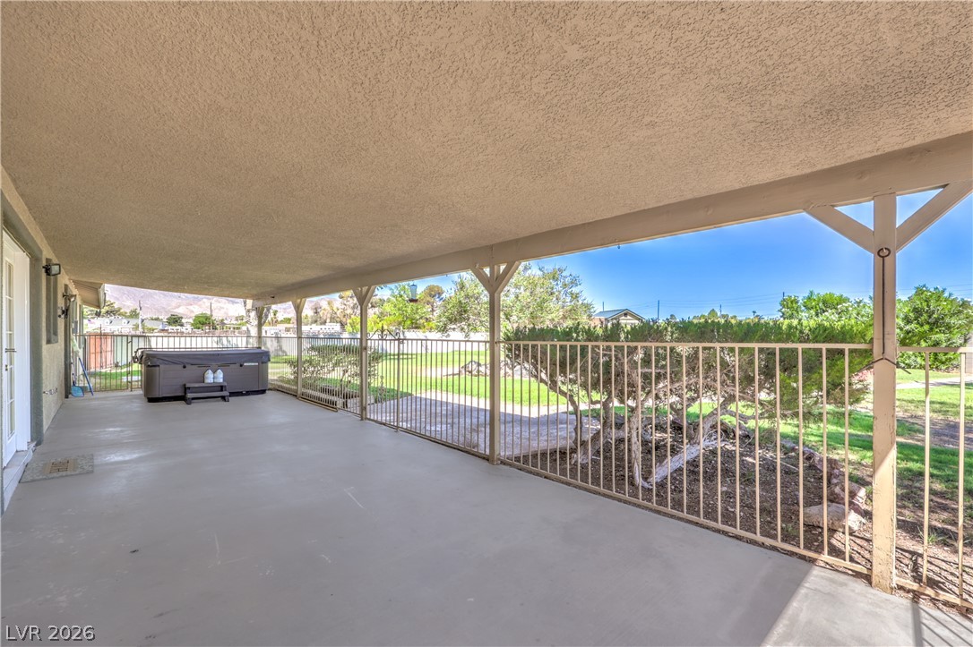8910 West Rosada Way Property Photo 31