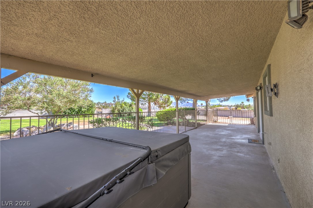 8910 West Rosada Way Property Photo 33