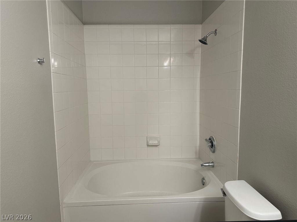 2900 Sunridge Heights Parkway 1227 Property Photo 15