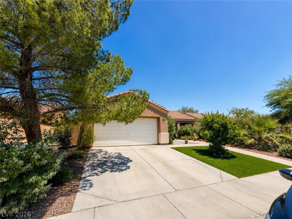 5916 Blush Avenue Property Photo 1
