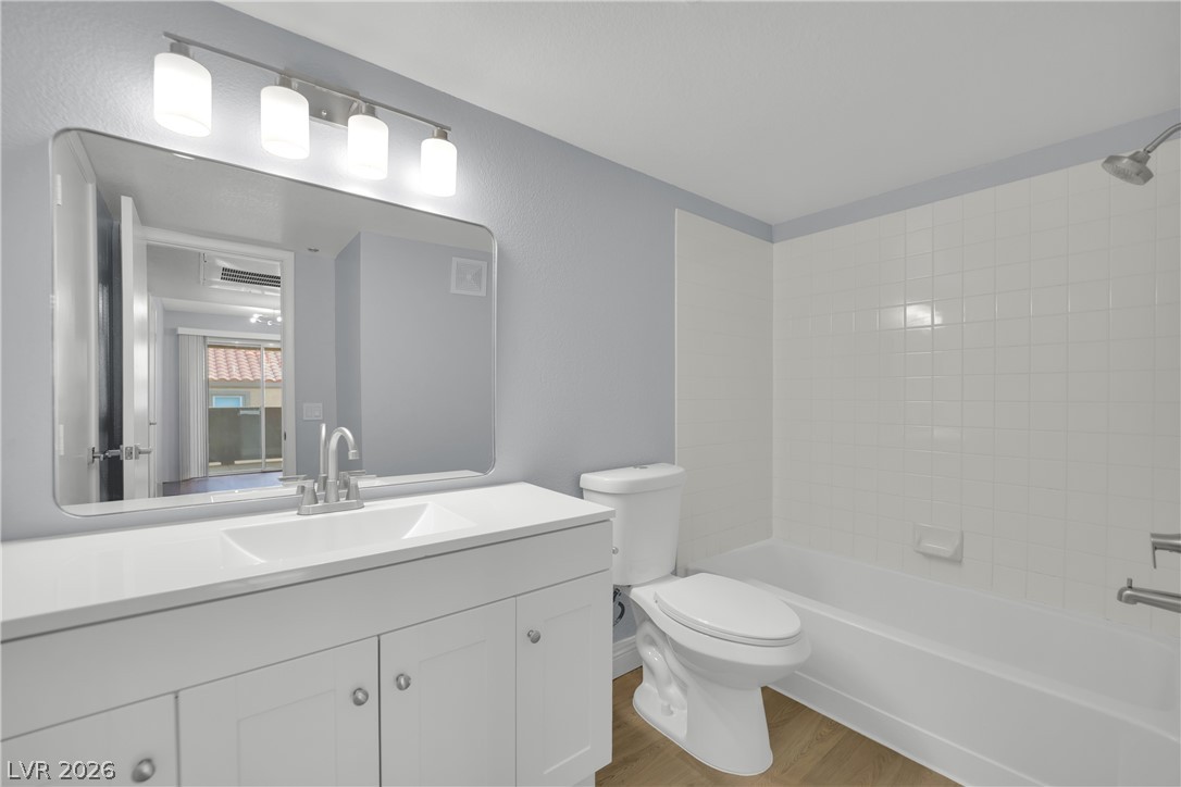 2300 East Silverado Ranch Boulevard 2152 Property Photo 16