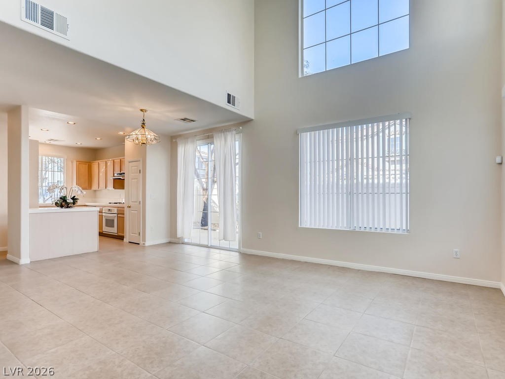 6178 Arbor Valley Avenue Property Photo 6