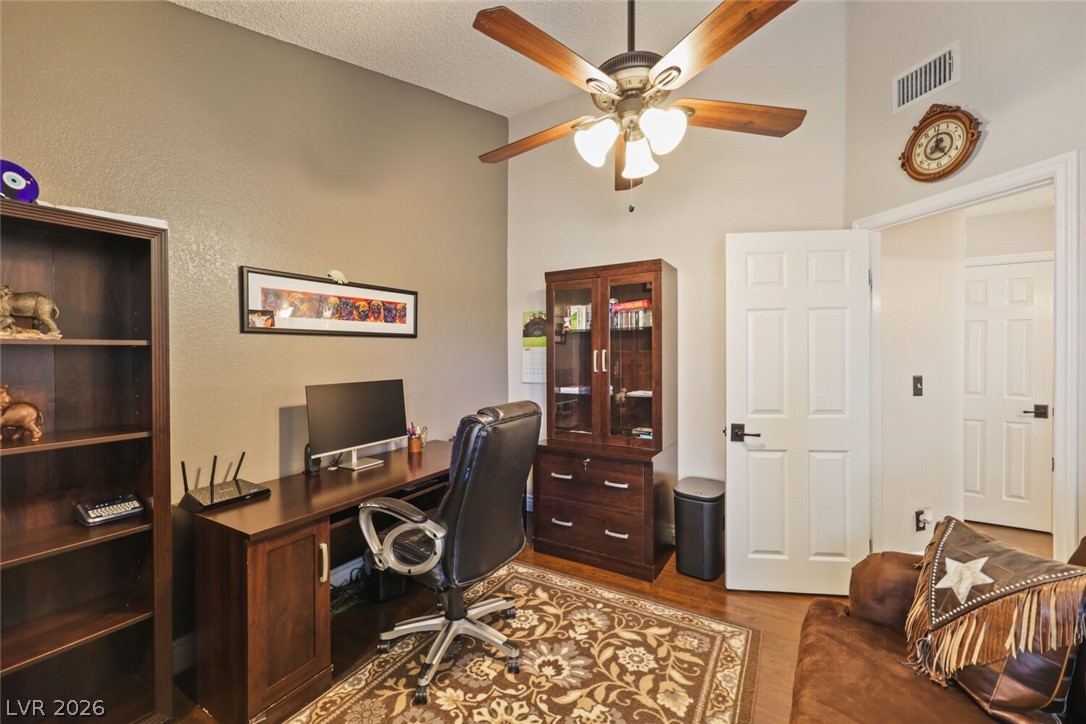 8039 Aspendale Drive Property Photo 34