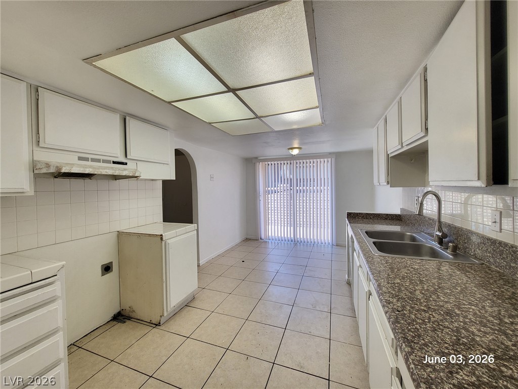 4456 Buena Vista Drive Property Photo 7