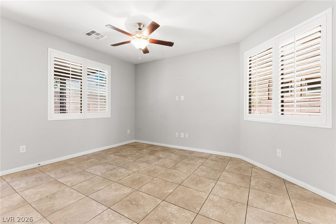 9225 Black Diamond Street Property Photo 10