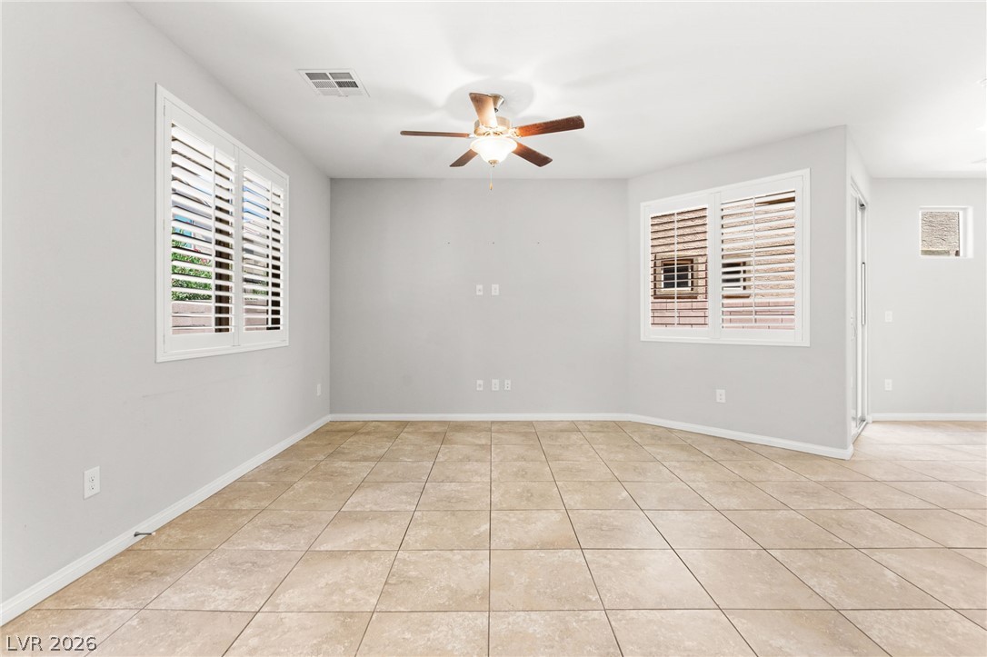 9225 Black Diamond Street Property Photo 11