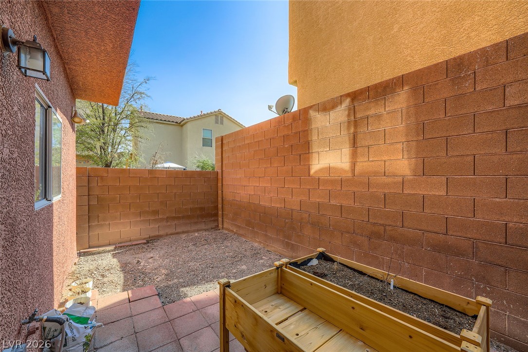 5593 Gold Mint Lane Property Photo 56