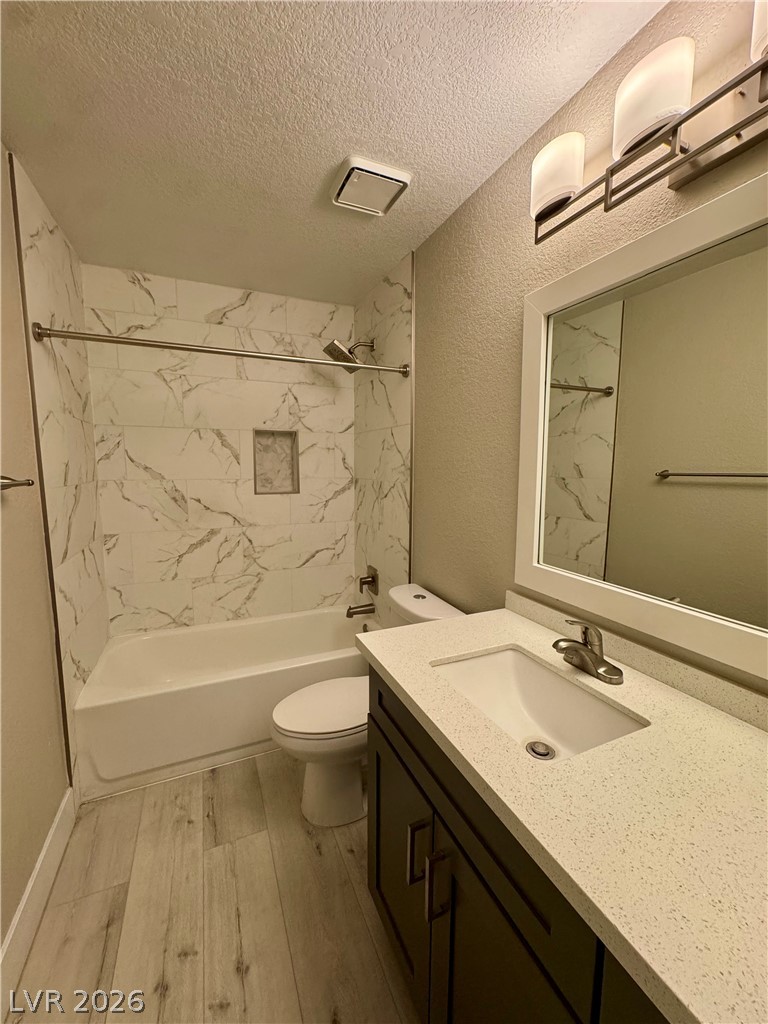 1400 Oak Rock Drive 201 Property Photo 15