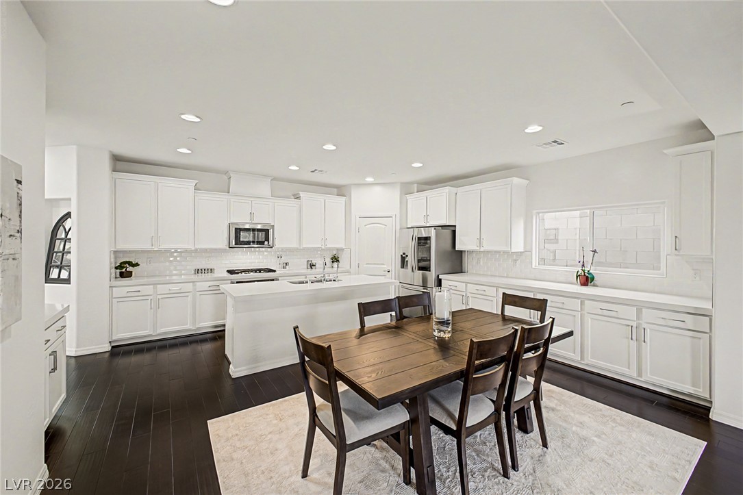 25 Via Corvina Property Photo 3
