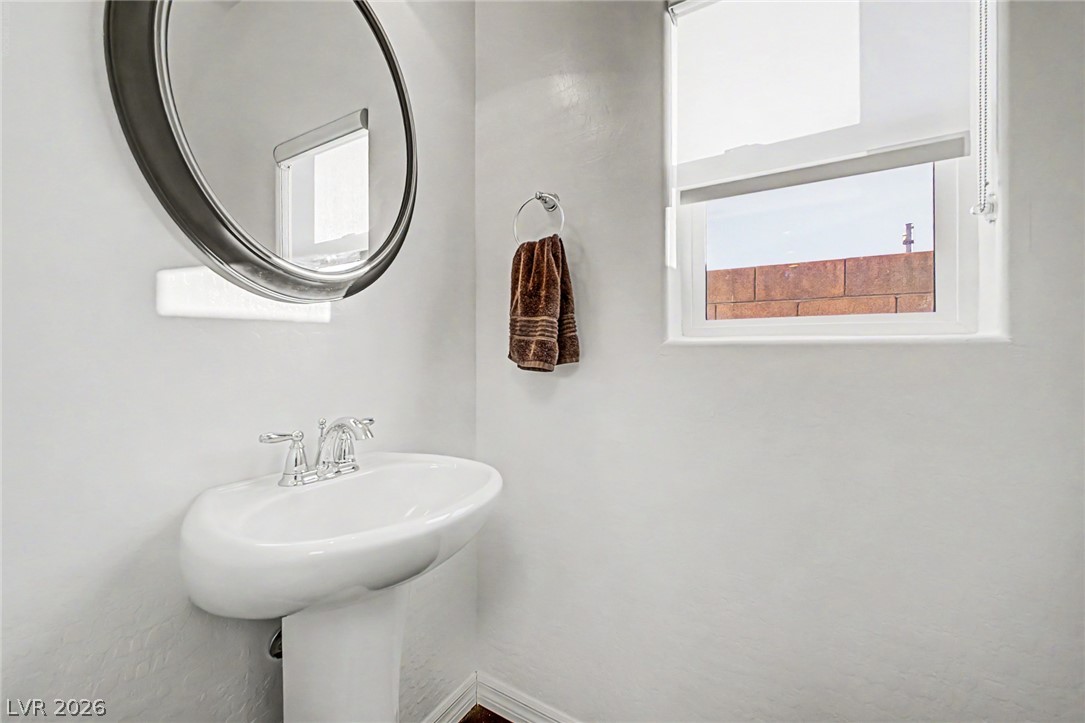 25 Via Corvina Property Photo 10