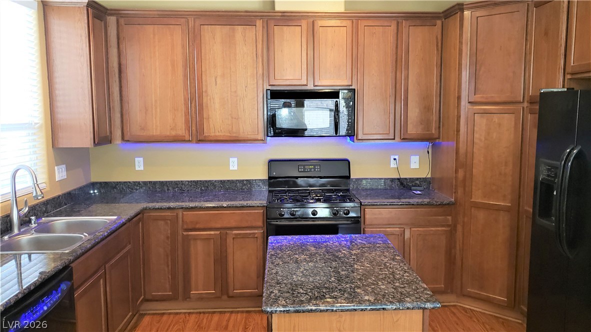 2819 Dunnottar Avenue Property Photo 8