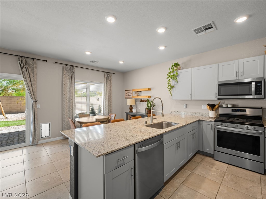 4455 Shimmer Point Avenue Property Photo 17