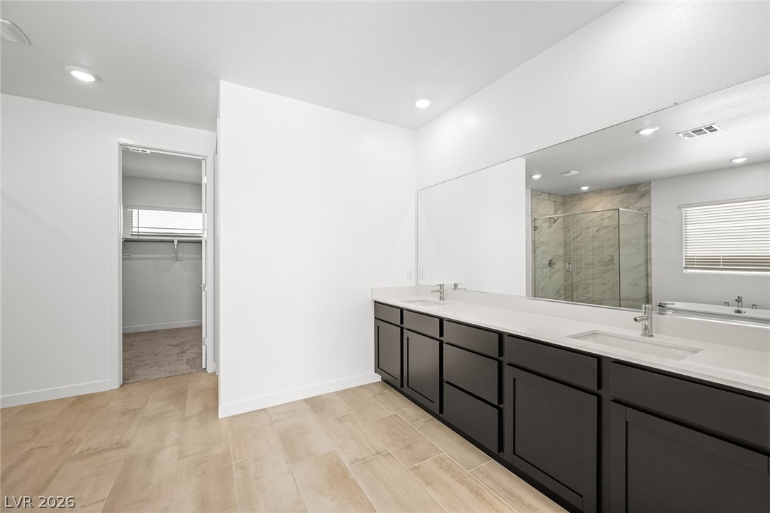 9983 Decano Ridge Street Property Photo 37