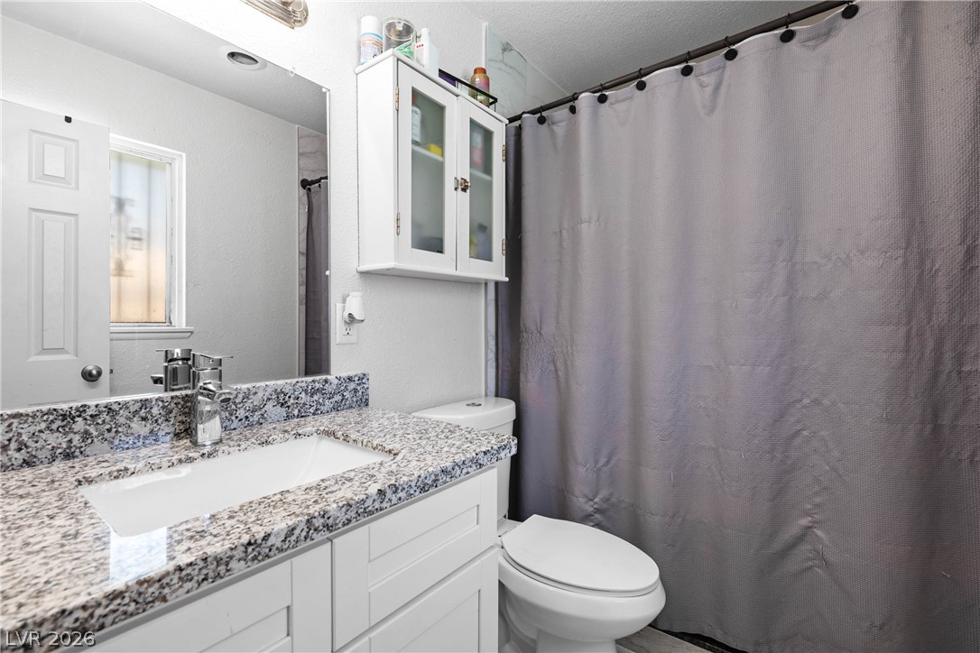 4314 Swandale Avenue Property Photo 7