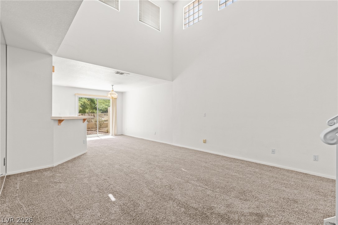 5345 Painted Mirage Road Property Photo 6