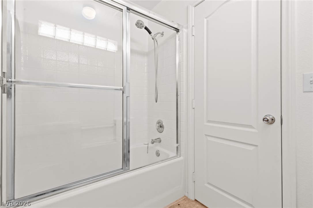 5345 Painted Mirage Road Property Photo 26