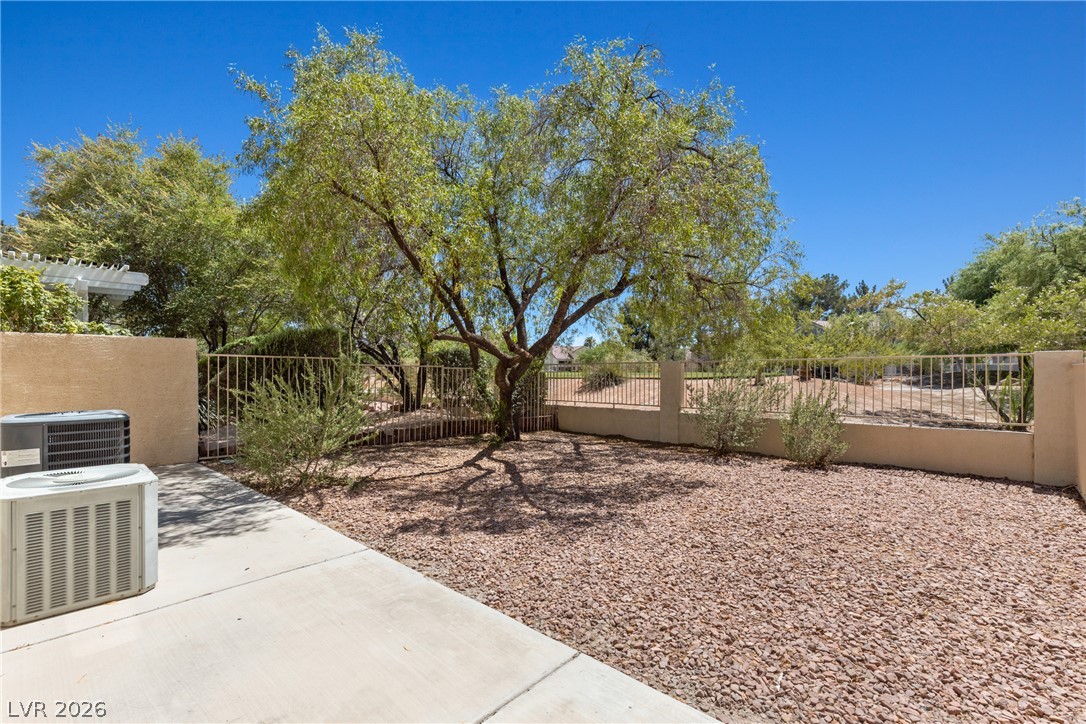 5345 Painted Mirage Road Property Photo 40