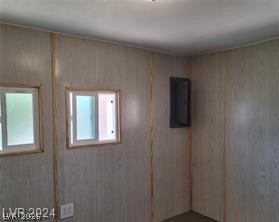 2884 Green Tree Avenue Property Photo 4