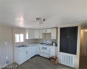 2884 Green Tree Avenue Property Photo 6