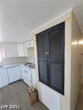 2884 Green Tree Avenue Property Photo 8